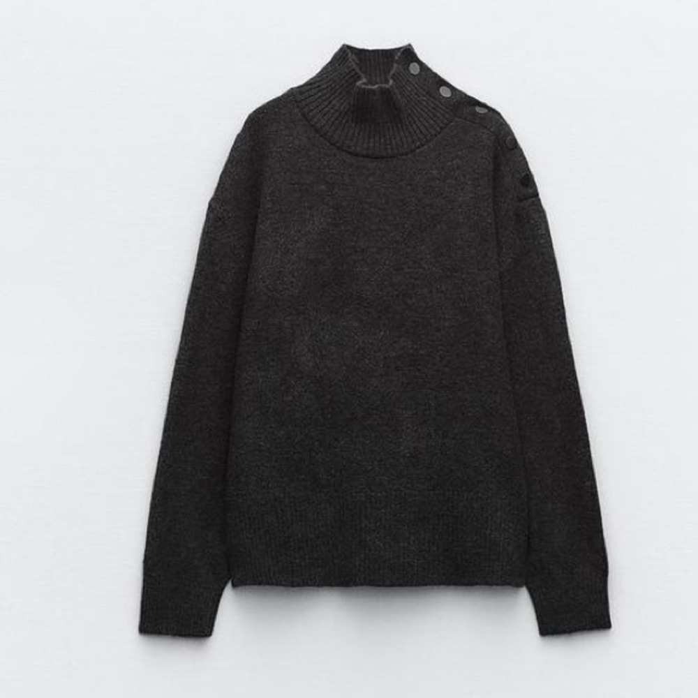 ZARA | Knit Sweater with Buttons Sz S